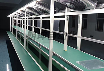 皮带装配流水线